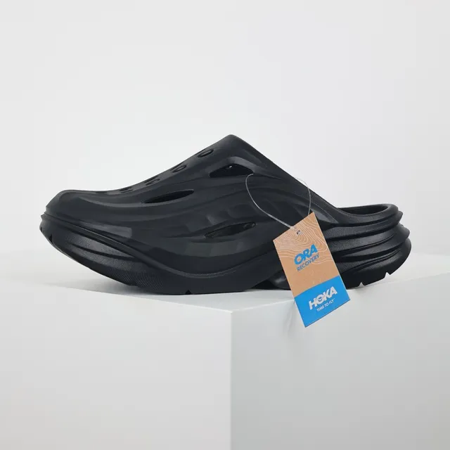 Hoka ORA Recovery Black Clog 9