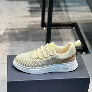 Hugo Boss Beige Marron Partie Supérieure en Maille Fermeture avec Sangle Élastique Sneakers Lifestyle