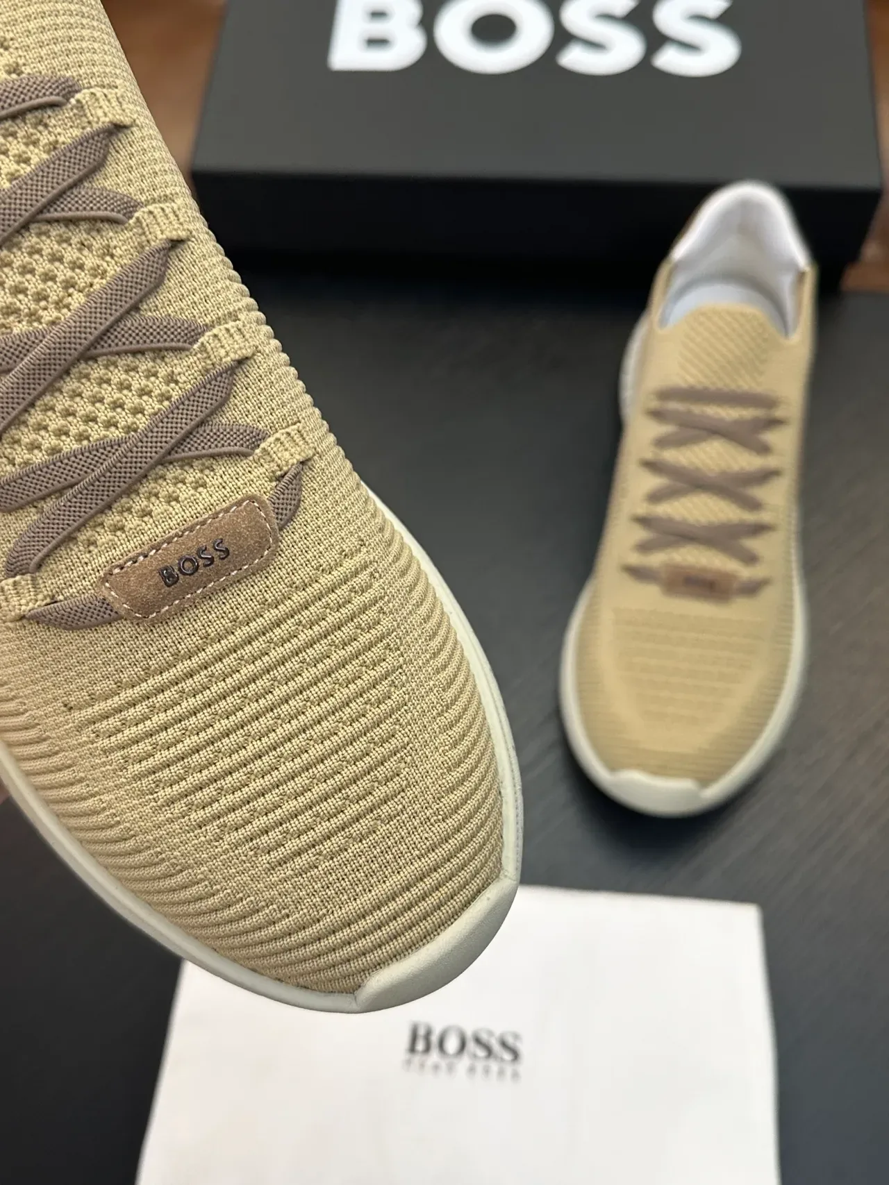 Hugo Boss বেইজ নিট স্লিপ-অন লাইফস্টাইল স্নিকার 6