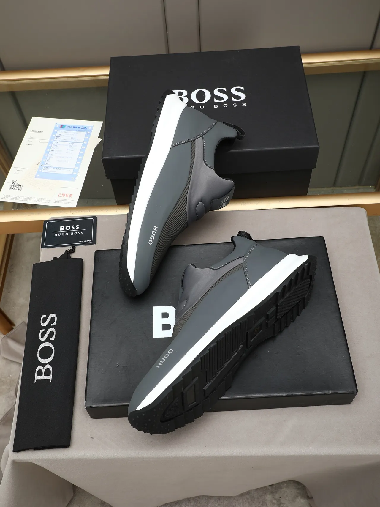 Hugo Boss Cinza Slip-On Lifestyle Sneakers 2