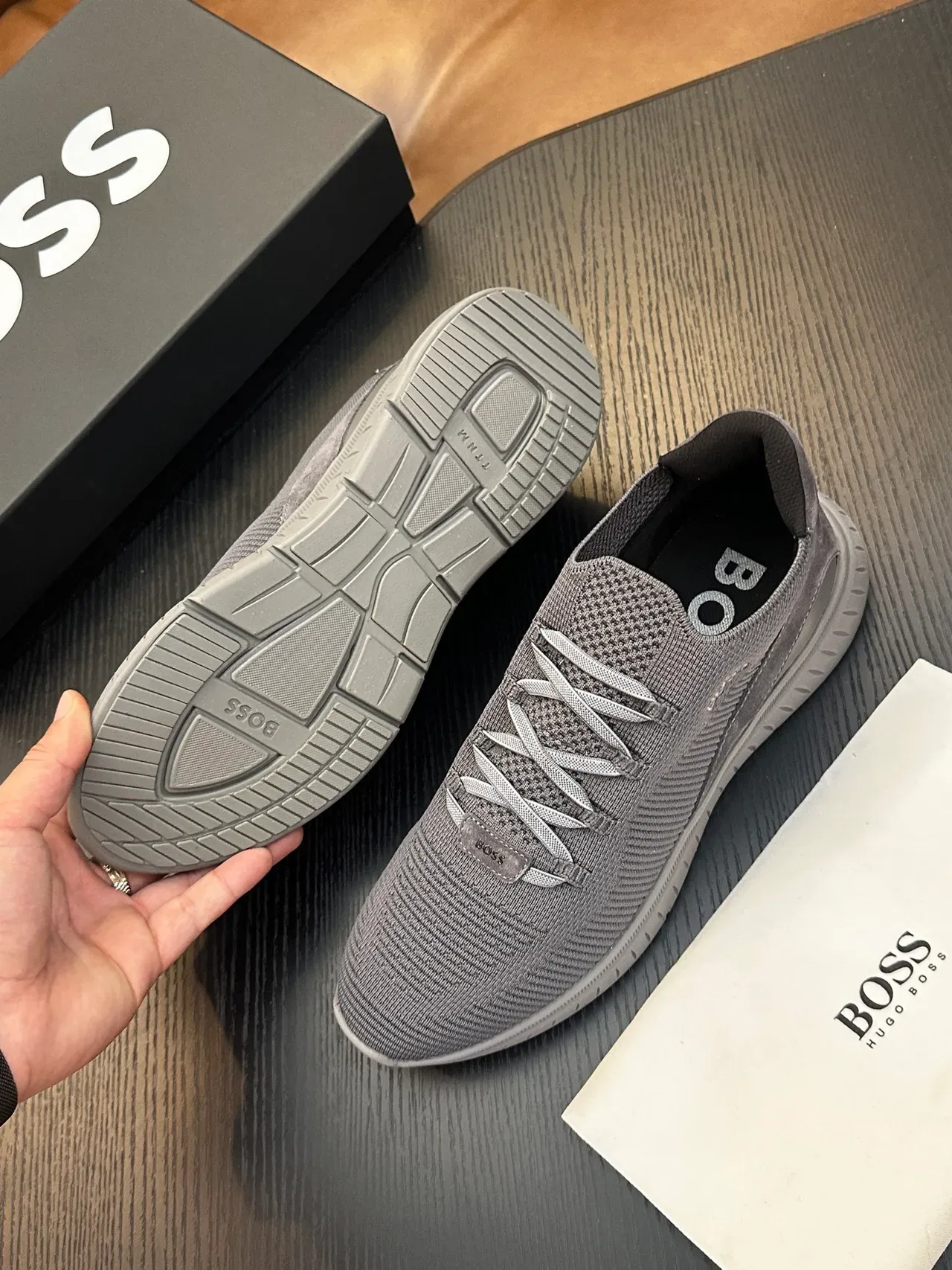 Hugo Boss Tênis de Malha Slip-On Cinza Lifestyle 9
