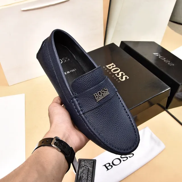 Hugo Boss Chaussure Loafer Penny en Cuir Bleu Marine Pebbled 7
