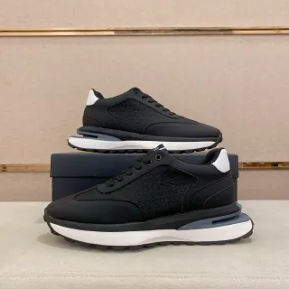 Hugo Boss Runner Chaussures Lifestyle Noires et Blanches avec Monogramme Embossé