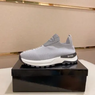 Hugo Boss 针织灰黑色一脚蹬生活方式运动鞋