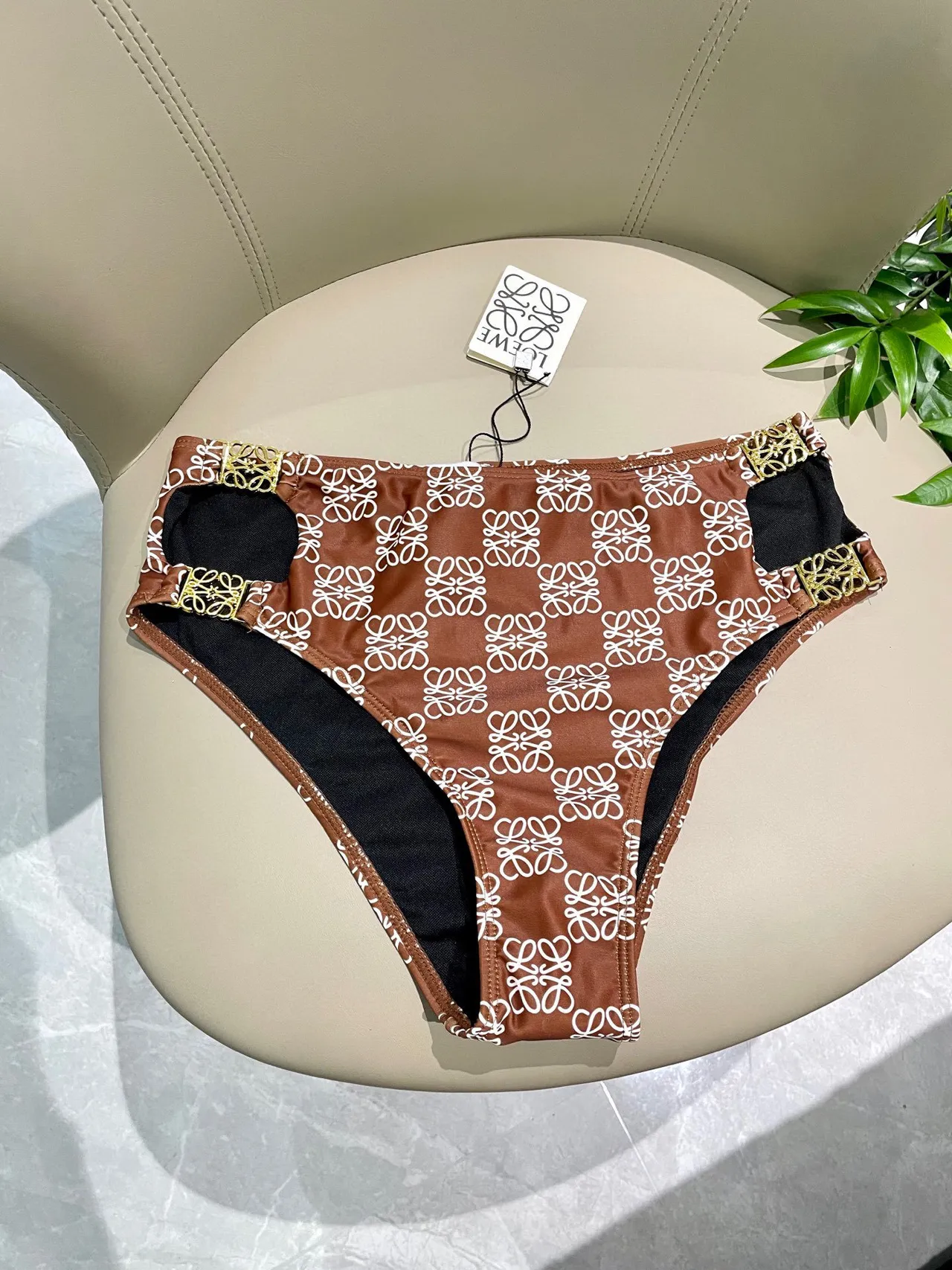 Loewe Anagram বাদামি সাদা বাস্টিয়ার স্টাইল ভেস্ট টপ 2
