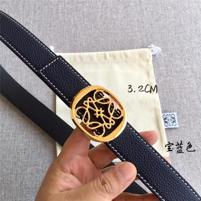 Loewe Anagram حزام جلدي قابل للعكس بلون بني فاتح وأسود 8