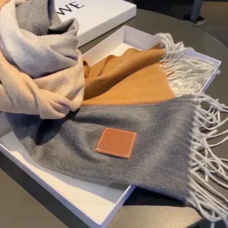 Loewe Anagram স্কার্ফ ধূসর বেইজ উলেদ্ধ মিশ্রণ ফ্রিঞ্জ এজ ক্যাশমিয়ার স্কার্ফ