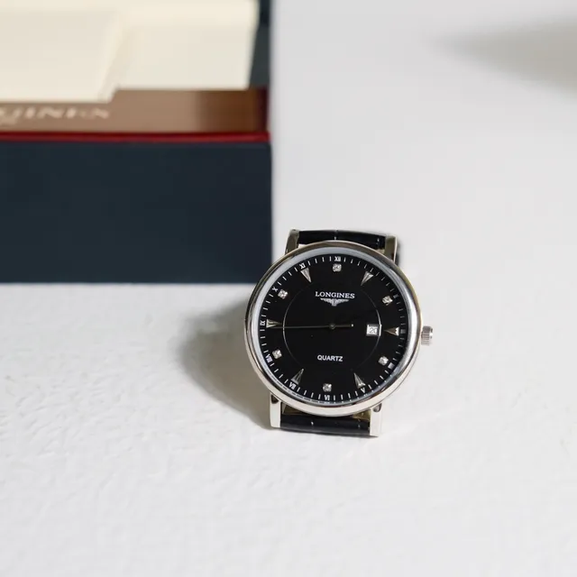 Longines Noir Argent Montre Classique Robe Cadran Quartz 5