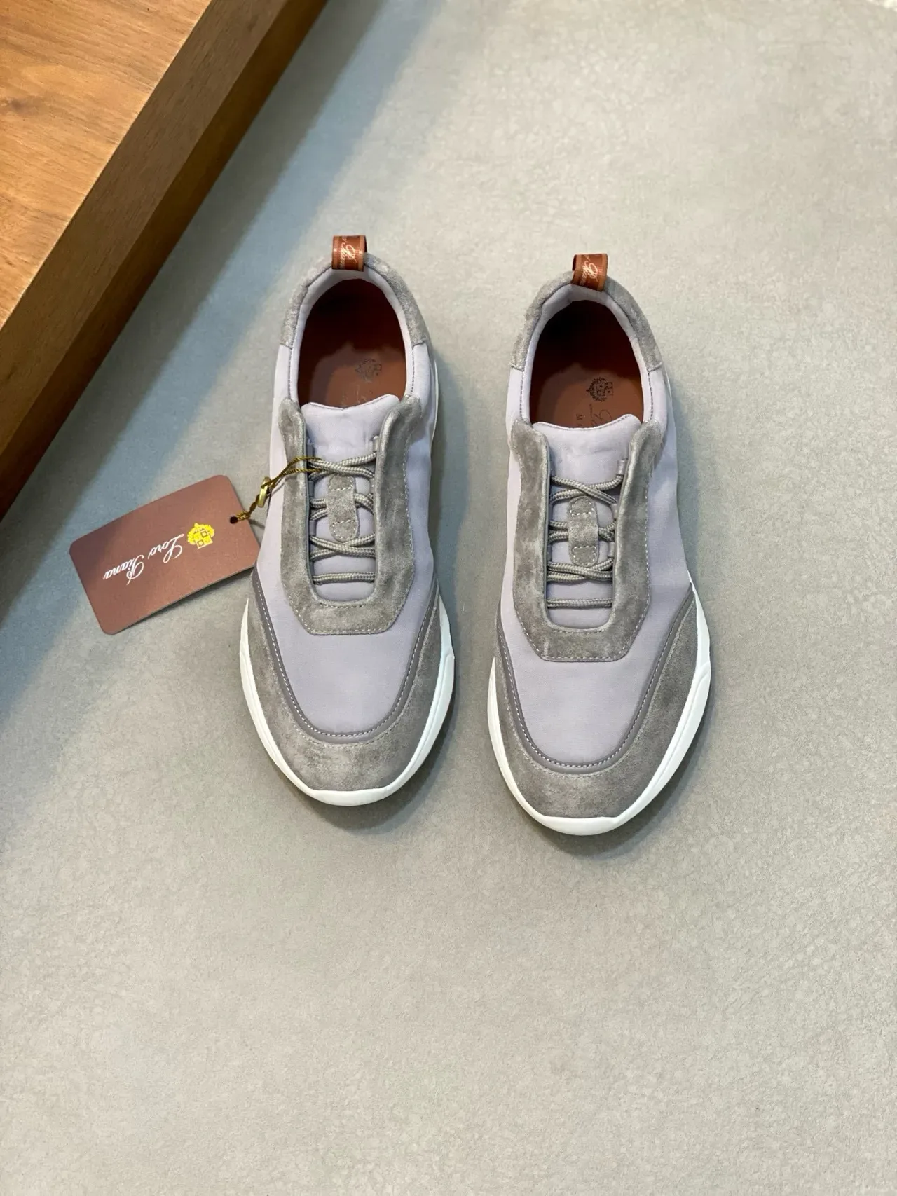 Loro Piana أحذية رياضية أسلوب حياة من السويدي الرمادي والنايلون التي تُرتدى بسهولة 2