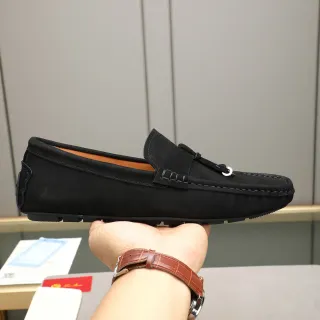 Loro Piana Summer Walk কালো স্যুয়েড টাসেল লোআফার