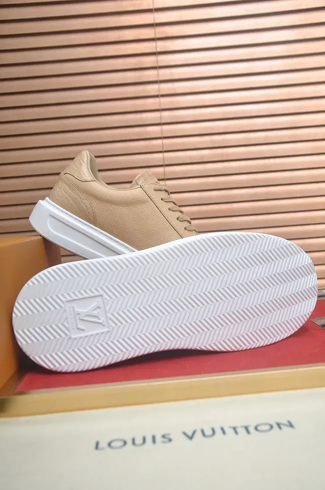 Louis Vuitton Beige y Blanco Cuero Embossed Upper Sistema de Cordones Planos Zapatillas Lifestyle 3