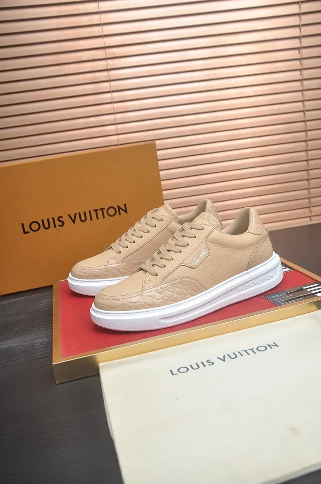 Louis Vuitton Beige y Blanco Cuero Embossed Upper Sistema de Cordones Planos Zapatillas Lifestyle 4