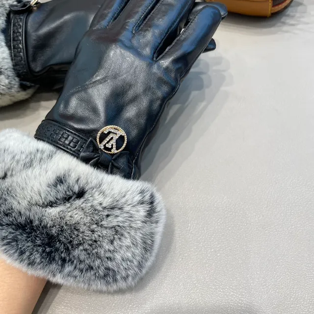 Louis Vuitton Guantes de cuero con puño de piel gris y negro suave 3