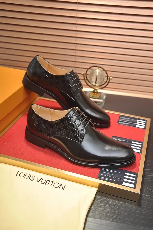 Louis Vuitton أحذية أكسفورد سوداء جلد لامع Damier منسوج كاب تو 4