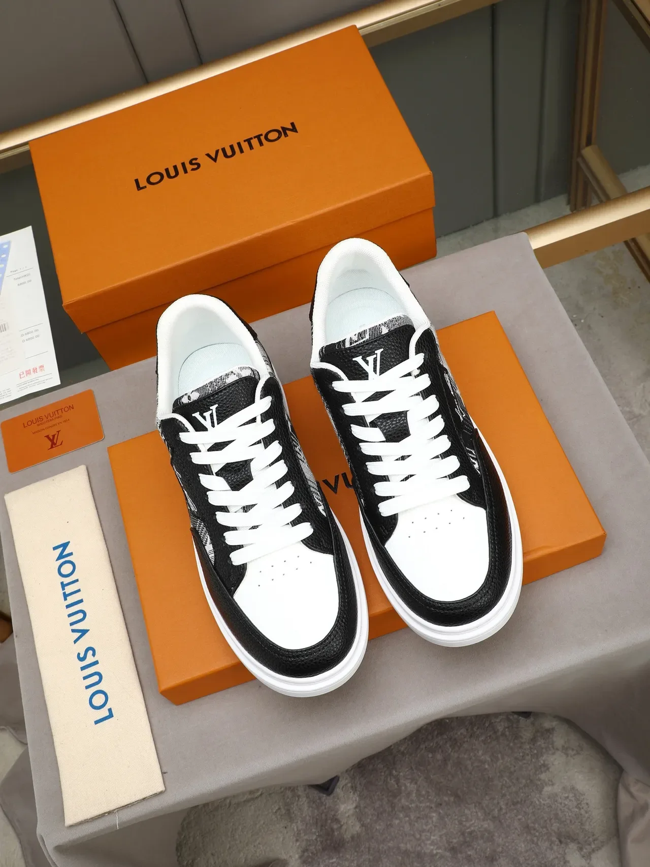 Louis Vuitton Black White Low-Top Monogram-Print Textile Lifestyle Sneakers 2