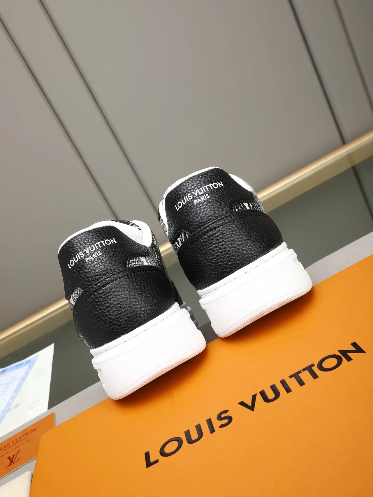 Louis Vuitton Black White Low-Top Monogram-Print Textile Lifestyle Sneakers 3
