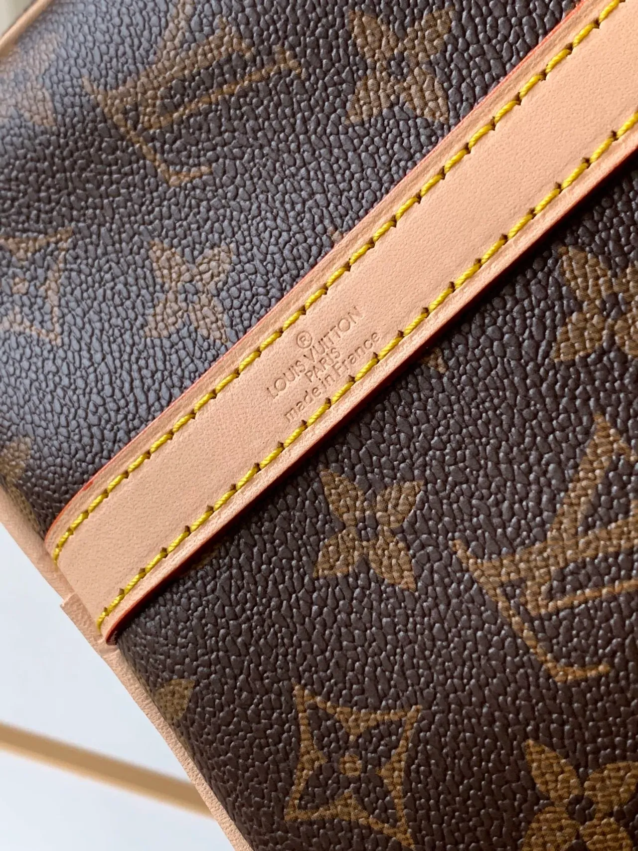 Louis Vuitton বাদামি বেইজ মোনোগ্রাম ক্যানভাস ট্যান চামড়া ট্রিম বোস্টন ব্যাগ 4