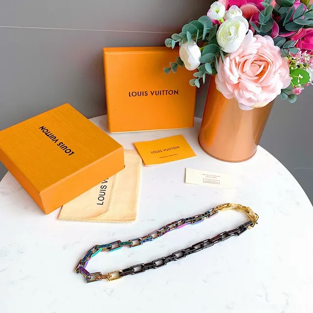 Louis Vuitton Collier Chaîne Iridescent Arc-en-ciel 2