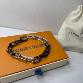 لويس فيتون Chain Reaction سوار ثنائي الألوان مونوغرام