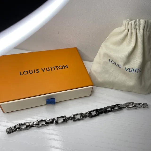 Louis Vuitton Chain Reaction Two-Tone Monogram Bracelet 6