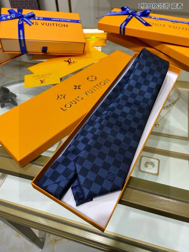 Louis Vuitton Checkerboard Navy Blue Necktie 6