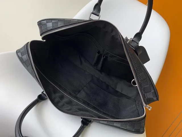 Louis Vuitton Damier Graphite Checkered কালো Boston Bag 3