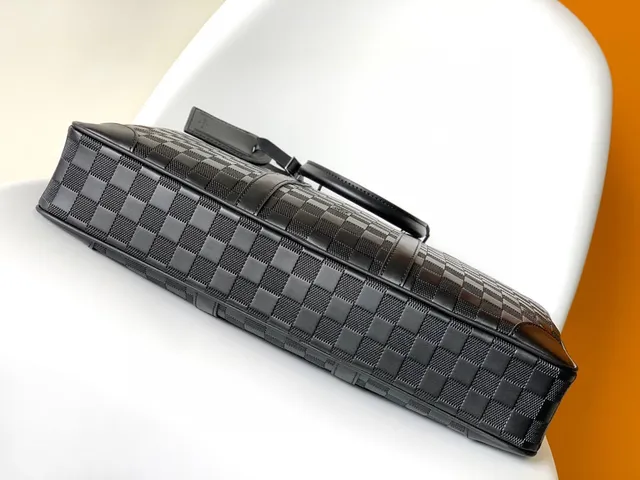 Louis Vuitton Damier Graphite Checkered কালো Boston Bag 4