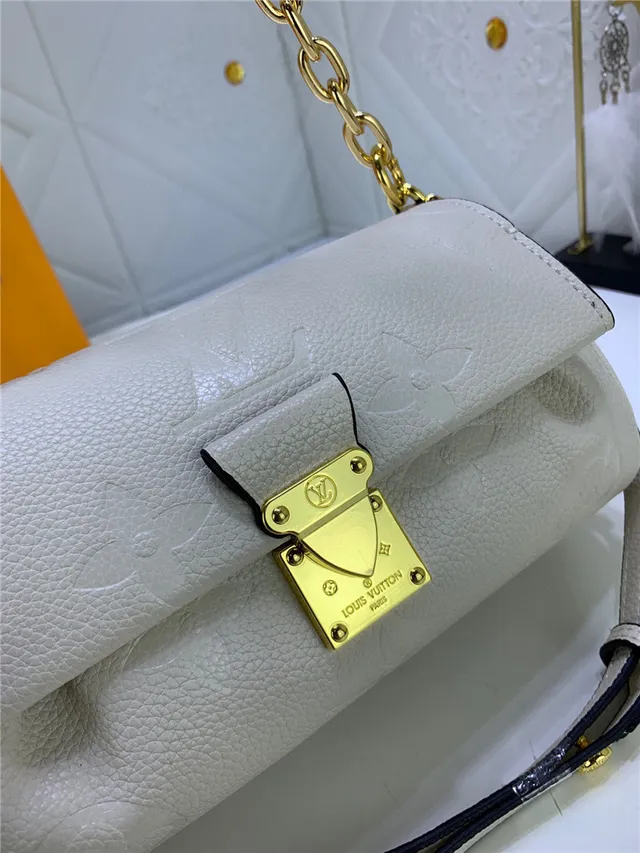 Louis Vuitton Dauphine Noir Monogramme embossé Sac à chaîne 5