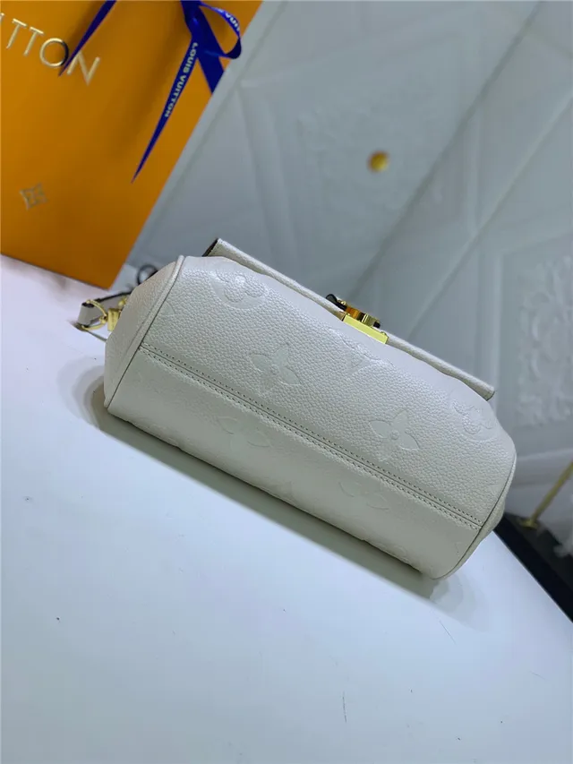 Louis Vuitton Dauphine Noir Monogramme embossé Sac à chaîne 7