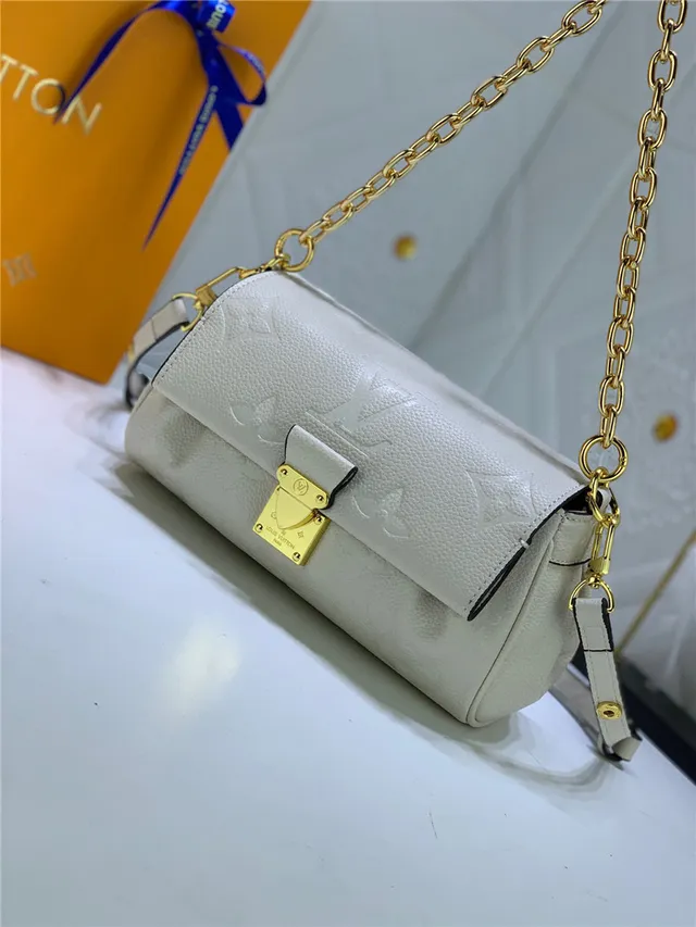 Louis Vuitton Dauphine Noir Monogramme embossé Sac à chaîne 9