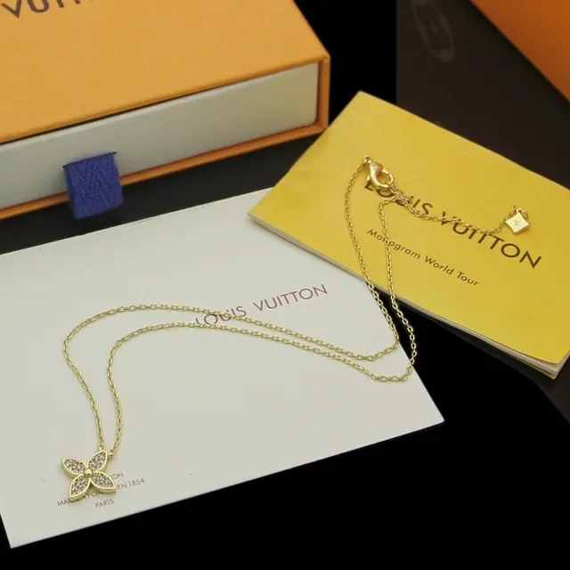 Louis Vuitton Floral Pavé Crystal Pendant Necklaces 5