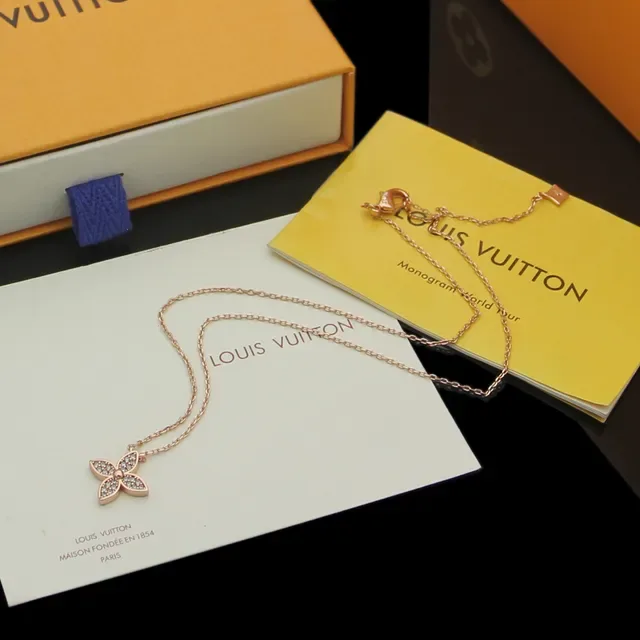 Louis Vuitton Floral Pavé Crystal Pendant Necklaces 7