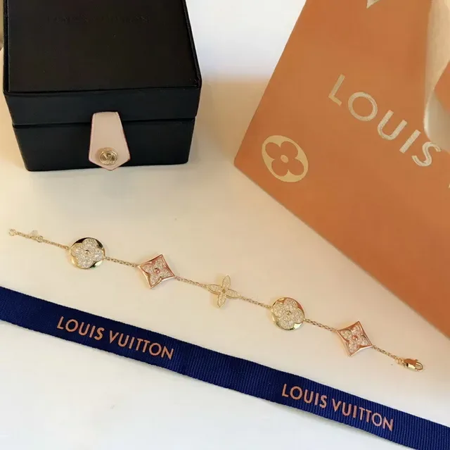 Louis Vuitton سوار سلسلة بافيه بنقشة زهور 8