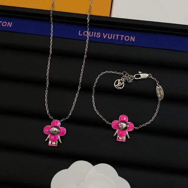 Louis Vuitton Motivo Floral Rosa Plata Esmaltado Cadena Con Encanto Floral 6