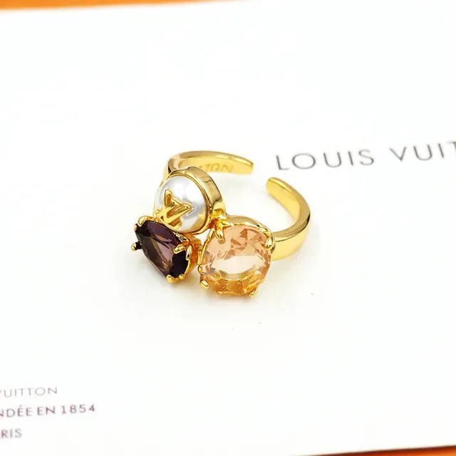 Louis Vuitton Anillo de Oro y Plata Triple Piedras Cluster LV Monograma Perla Cabochon 8