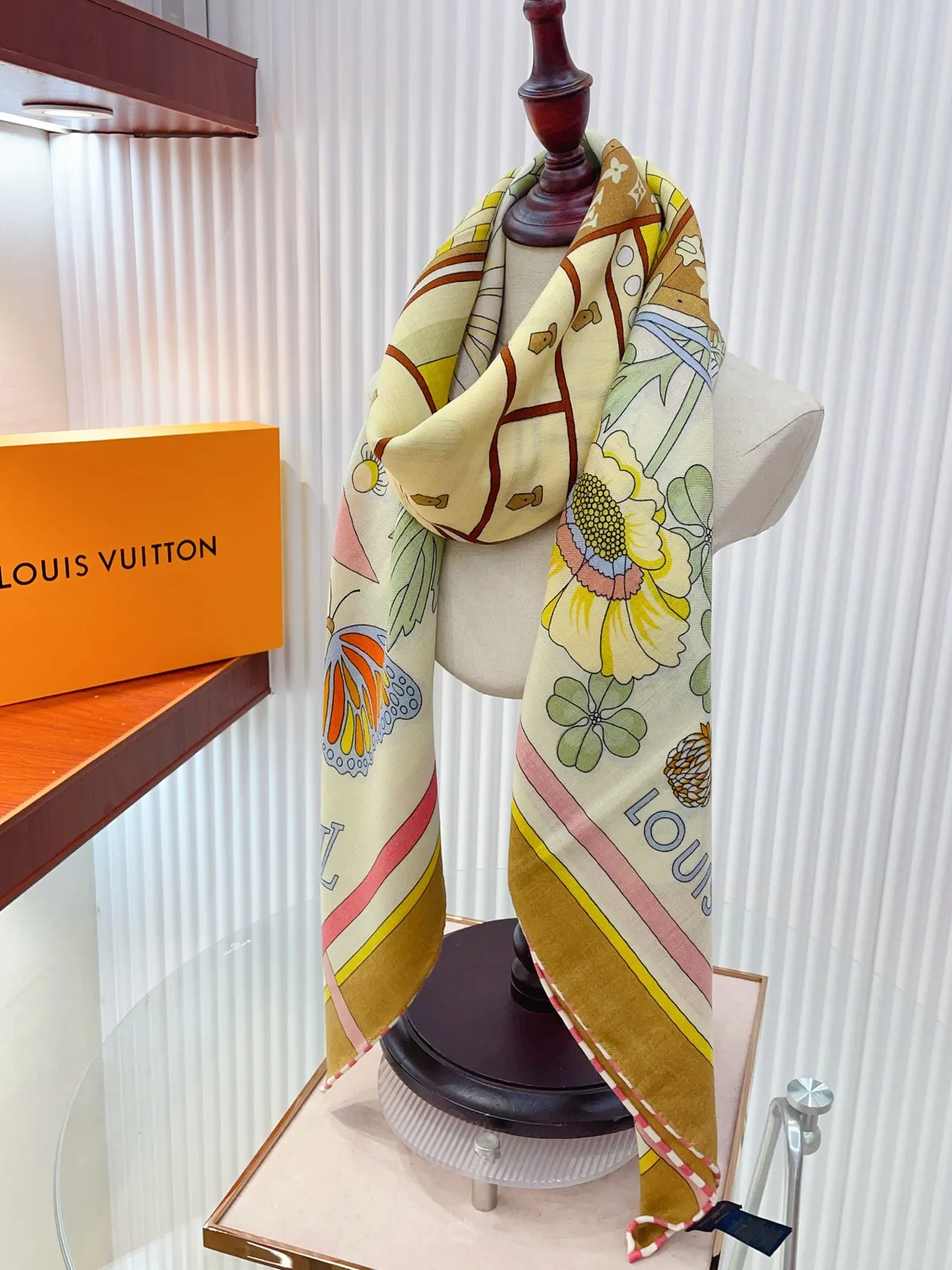 Louis Vuitton Illustrated Floral Cabinet Motif Silk Scarf 4