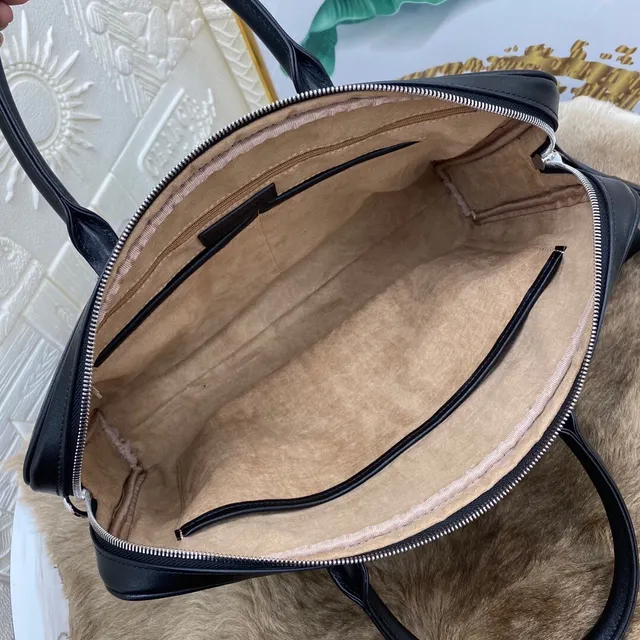 Louis Vuitton Initiales Damier Graphite চেকড ক্যানভাসের টোট ব্যাগ 4