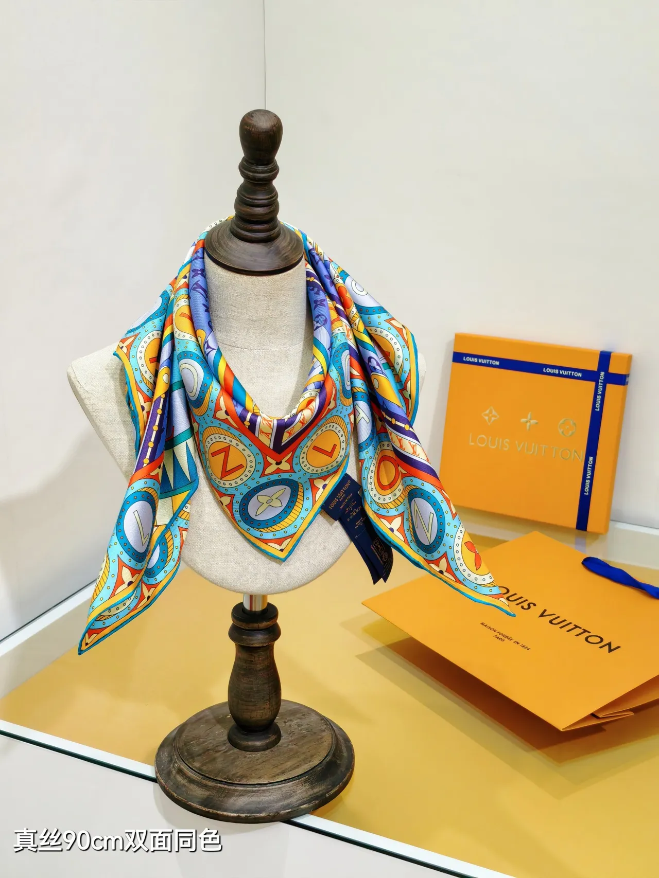 Louis Vuitton Jeu de Voyage 90 नीली रेशम की स्कार्फ 3