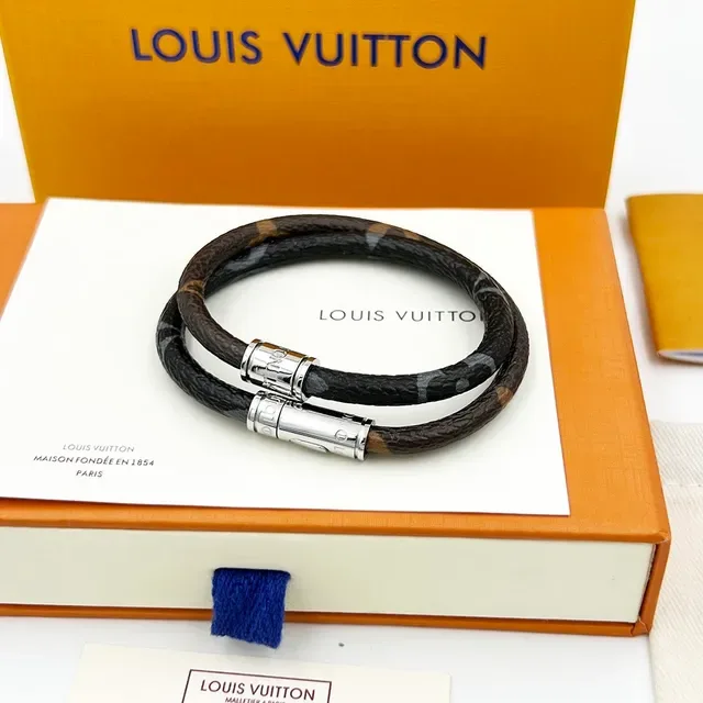 Louis Vuitton Keep It Double Monogram Pulsera Cordón Marrón y Gris 2