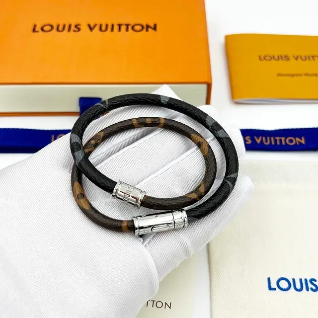 Louis Vuitton Keep It Double Monogram Pulsera Cordón Marrón y Gris 6
