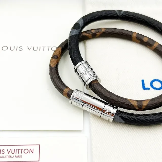 Louis Vuitton Keep It Double Monogram Pulsera Cordón Marrón y Gris 7
