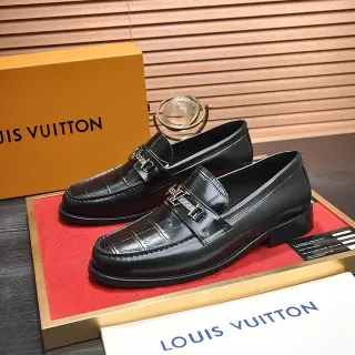 Louis Vuitton কালো ক্রক এমবসড চামড়া LV লোগো বাকেল লোফার