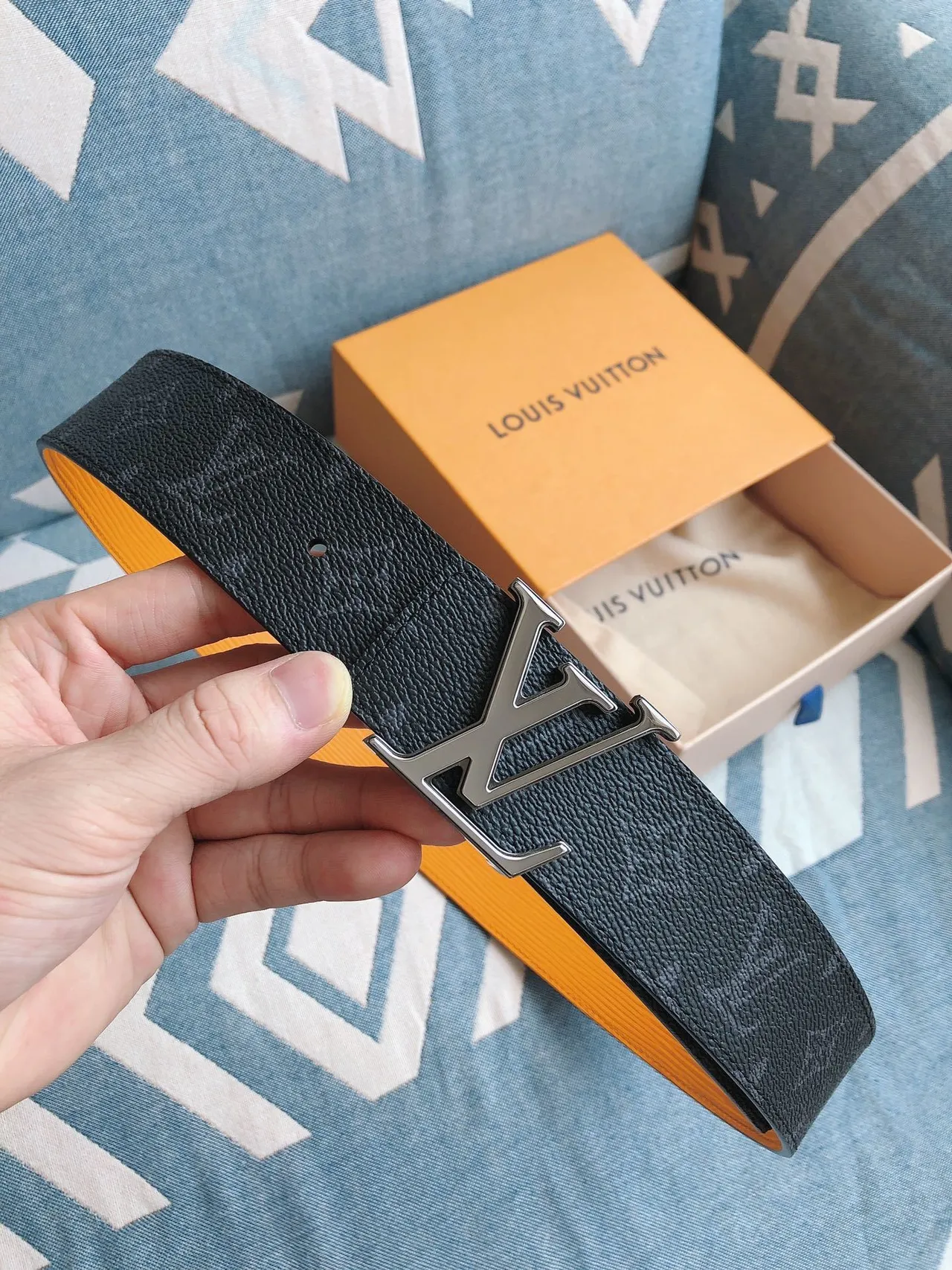 Louis Vuitton LV Initiales Monogram চামড়ার বেল্ট 9