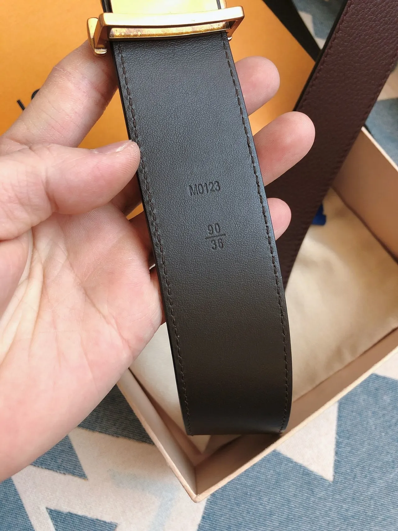 Louis Vuitton LV Rope 棕金字母压花压纹皮带 2