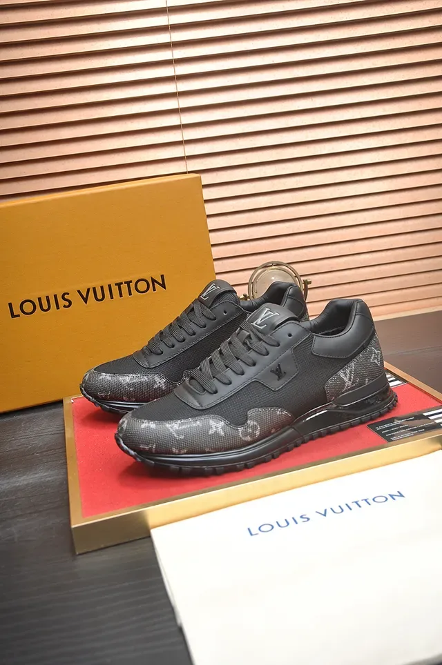 Louis Vuitton LV Trainer Negro Gris Monogram Canvas Mesh Overlay Lifestyle Sneakers 4
