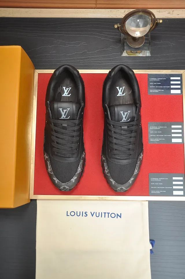 Louis Vuitton LV Trainer Negro Gris Monogram Canvas Mesh Overlay Lifestyle Sneakers 5