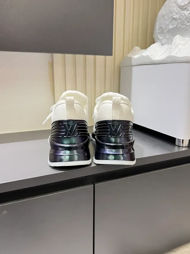 Louis Vuitton LV Trainer সাদা কালো নিট আপার মনোগ্রাম-টং লোগো লাইফস্টাইল স্নিকার 4