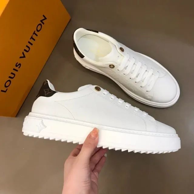 Louis Vuitton LV Trainer White Black Leather Monogrammed Heel Tab Lifestyle Sneakers 7
