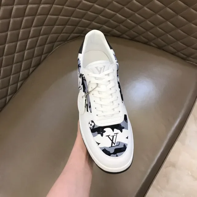 Louis Vuitton LV Trainer Chaussures Lifestyle Blanc et Noir Low-Top à Imprimé Camouflage 4