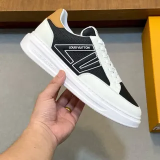 Louis Vuitton LV Trainer Blancos y Negros Material Mixto Upper Panel Perforado Lifestyle Sneakers